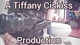 Sissy in Latex xxl analer Dildoficker Tiffany Ciskiss snapshot 1