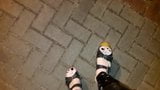 Piedi sexy, zeppe con plateau e leggings in lattice snapshot 1