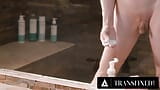 Transfixed - la beauté Korra del Rio baise passionnément sous la douche avec sa copine cisiste pendant la routine matinale snapshot 5