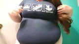 Bbw peitos camisa apertada snapshot 2