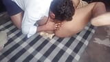 Ragazza indiana il tuo geeta sesso romantico caldo sul letto riceve snapshot 16