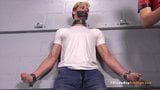 Jonge blonde middelbare school jock gedisciplineerd bdsm homo bondage snapshot 4