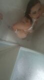 MILF Mia – si montel diintip di bilik mandi oleh abang ipar snapshot 6
