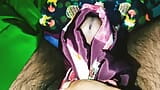 Порно дрочка дрочкой в атласном шелке - хуй, натирание головы, атласный костюм (121) snapshot 9