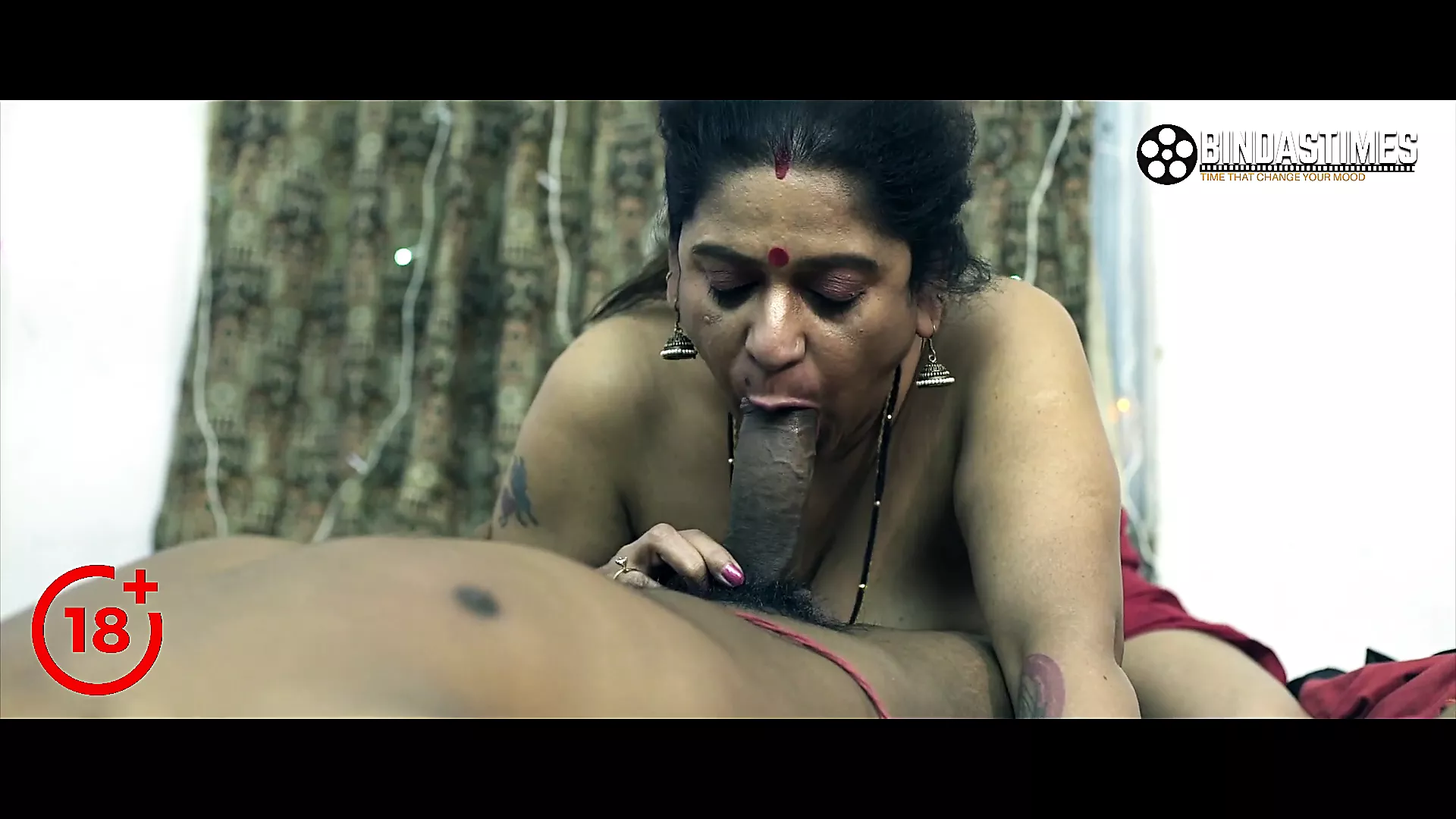 Desi Indian Aunty Ko Darji Ne Lund Daal Khub Choda and Facial on her Mouth  ( Hindi Audio ) | xHamster