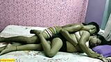 Hotwife desi seks curang! Suami tidak tahu snapshot 3