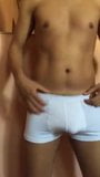 Brother de cueca branca mostrando a pentelhada snapshot 1