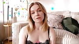 Vends-ta-culotte - sensual instrucciones de paja con una hermosa y mandona rubia snapshot 1