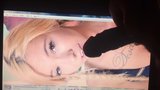 Omaggio a Kenzie Reeves snapshot 1