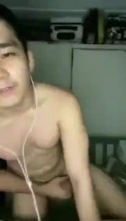 Asian Pinoy Hunk Horny Jerks off: Filipino Gay Emo Porn | xHamster