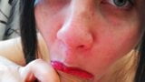 Ongelooflijk slordige pijpbeurt met sperma in de mond close-up snapshot 10