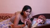 Surekha, Tante mit Handtuch snapshot 7