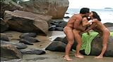 Джули Пайва і Моніка Маттос - дві бразильські медуни, які знають, як правильно поводитися з чоловіком! snapshot 19