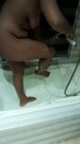 Sexo en el baño snapshot 3