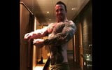 Tatted muscle iri parça sesler kesilmemiş horoz snapshot 1