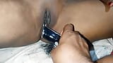 Pis in de mond Bhabhi pisdrankje snapshot 11