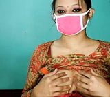 tamil bitc show boobs up her shalwar 432 snapshot 2