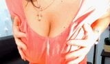 Teaser amateur muestra grandes tetas snapshot 1