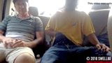 Tommylads directamente en el asiento trasero del show de paja del coche snapshot 12