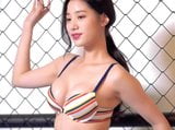 Johyun in einem sexy BH snapshot 23