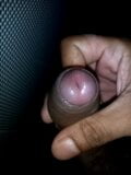 Desi Junge masturbiert in Odisha Penis beim Erwachsenwerden snapshot 3