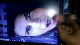 Cum tribut pe Prinka Chopra snapshot 1