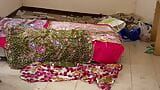 FN017 I like to wear sarongs EP2 snapshot 14