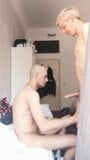 Twink ist immer hungrig nach rohen Schwanz snapshot 16