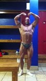 Str8 bodybuilder massive flexing snapshot 9