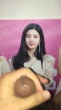 Izone kwon eunbi cum upeti cun di payudara besar belahan dadanya snapshot 2