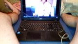 masturbation devant un beau film snapshot 2