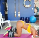 Anitta treinando snapshot 8