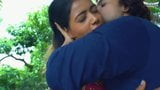 Simran Khan seksvideo snapshot 6