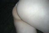 Exibindo minha grande bunda e pes no pau meu marido snapshot 2