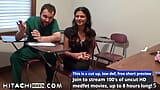 Первокурсница Yesenia Sparkles получает оргазмы с волшебной палочкой Hitachi от доктора Tampa во время физического 4 колледжа в HitachiHoesCom snapshot 15