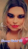 Simmy Violet sta ballando tiktok stupendo! snapshot 1