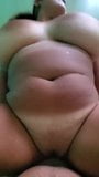 Une grosse latina aux seins incroyables se fait baiser en POV snapshot 2