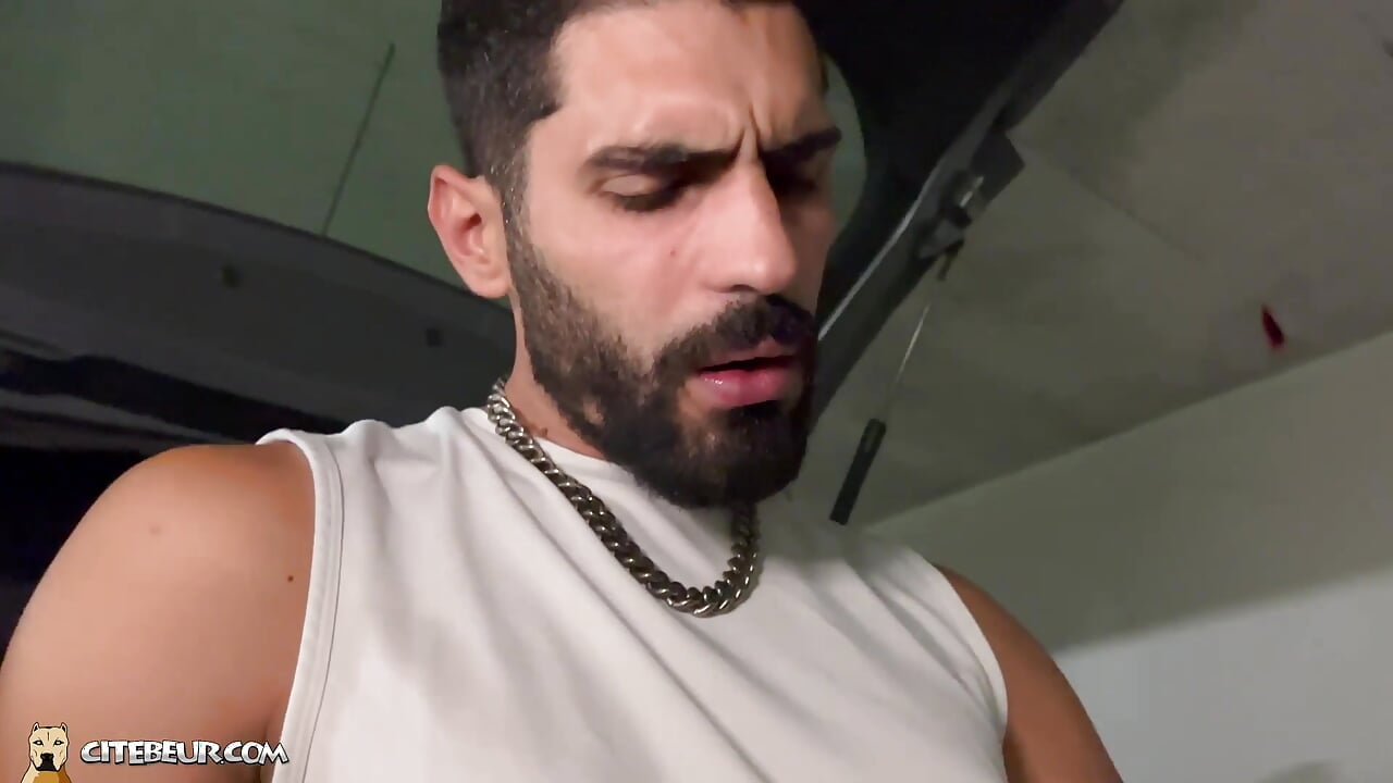 CITEBEUR.com - Karim's cum dump - 2nd part