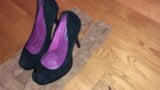 Komm auf High Heels aus Wildleder-Plateau (10. Schuss) snapshot 1