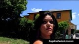 Dikke latina Angelina Castro vernield door een grote zwarte pik! snapshot 2