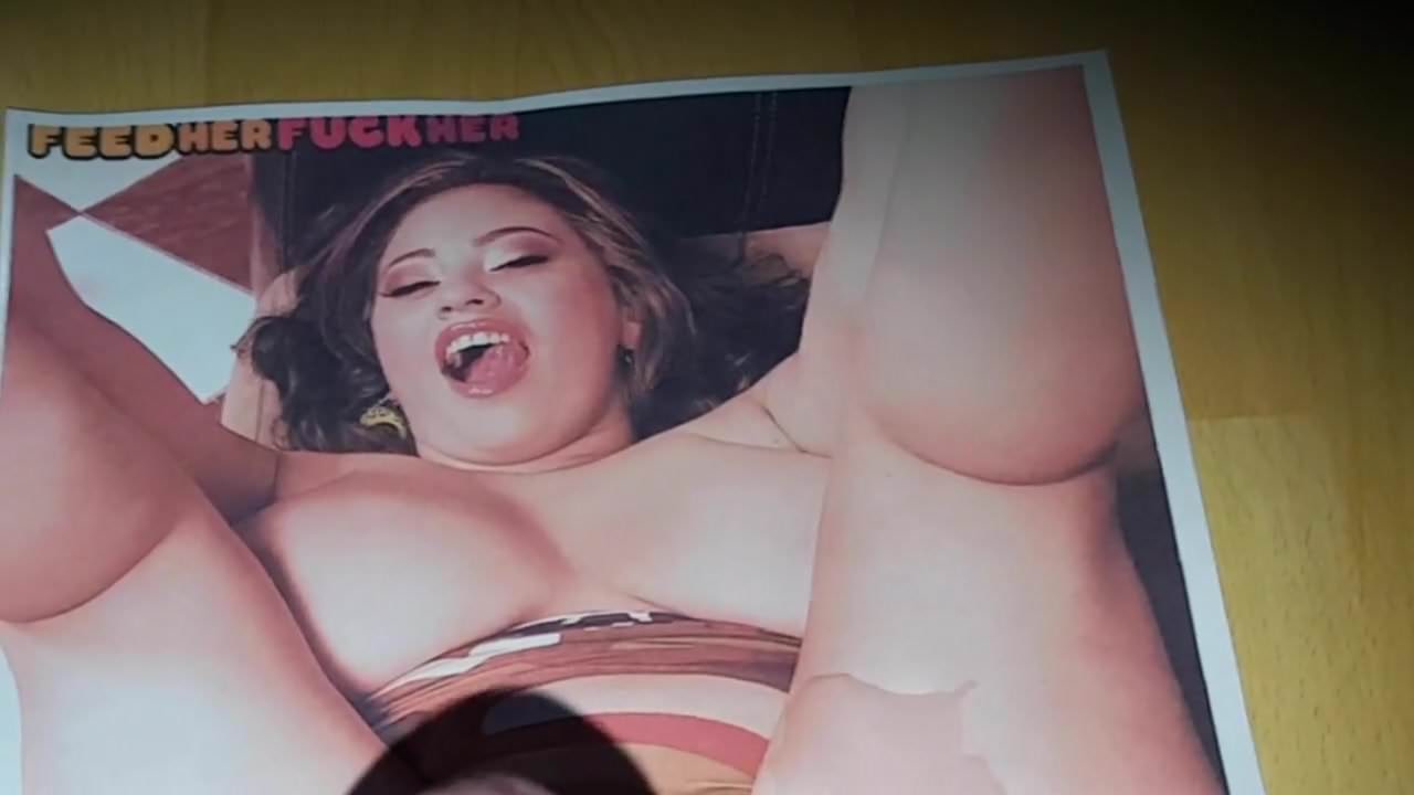 Selena Castro Cum Tribute: Gay Handjob Porn