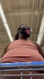 Nookiescookies mostrando sus pezones en walmart snapshot 12