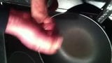 gay cumshot in hot pan, heisser pfannenwix snapshot 8