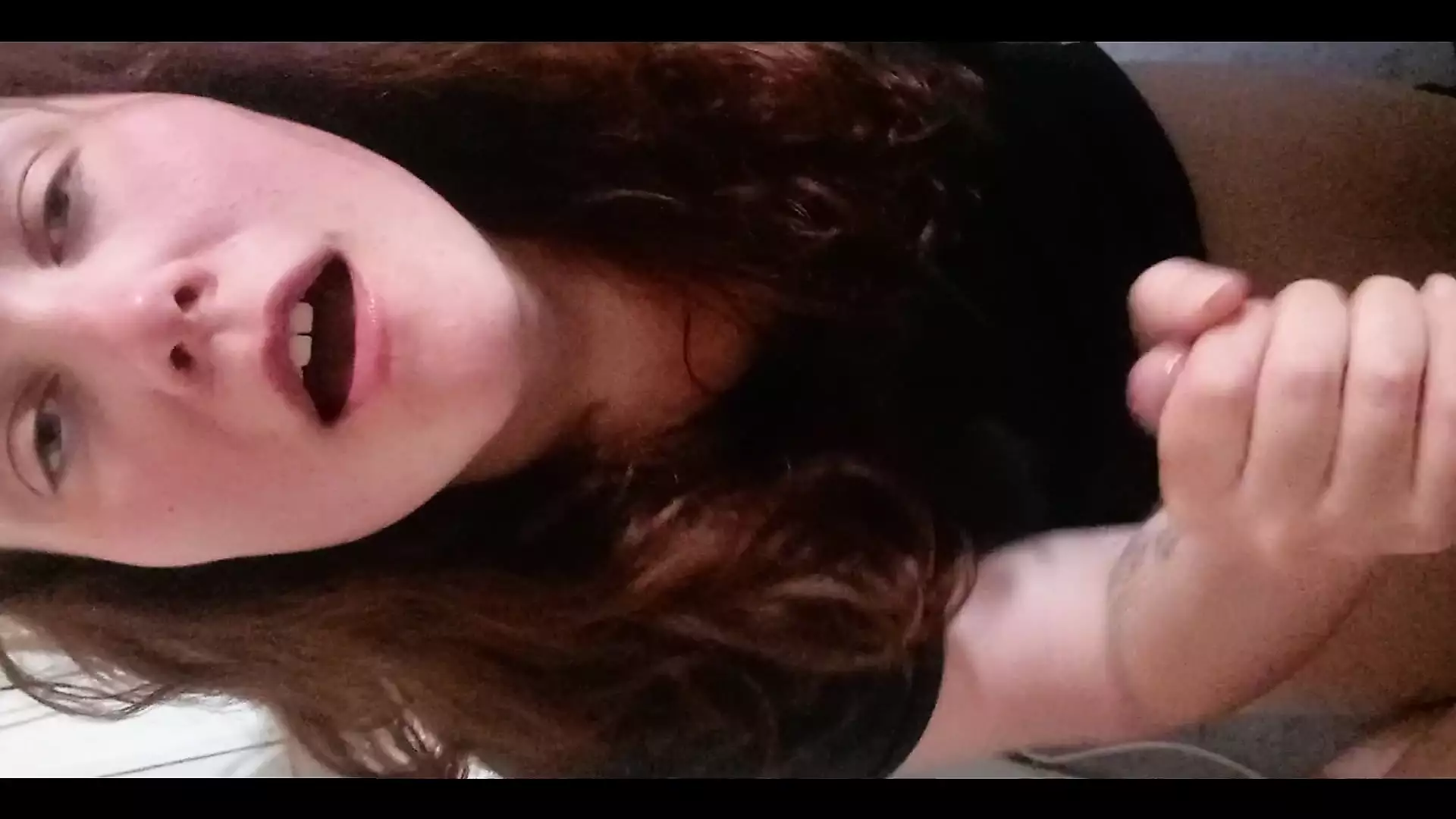 Naughty the Whore to Fuck in the Ass at Work: French Toilet Porn
