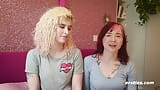 Ersties - des bombasses sexy du Royaume-Uni profitent de moments lesbiens sexy snapshot 5