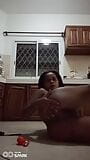 Valesca want to fuck in kitchen snapshot 14