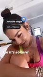 Vanessa hudgens melakukan twister lidah di tiktok, 12-05-2020 snapshot 2