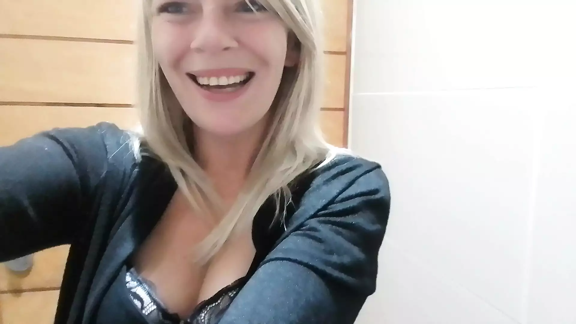 Masturba o Em Restaurante Parte 2 XHamster