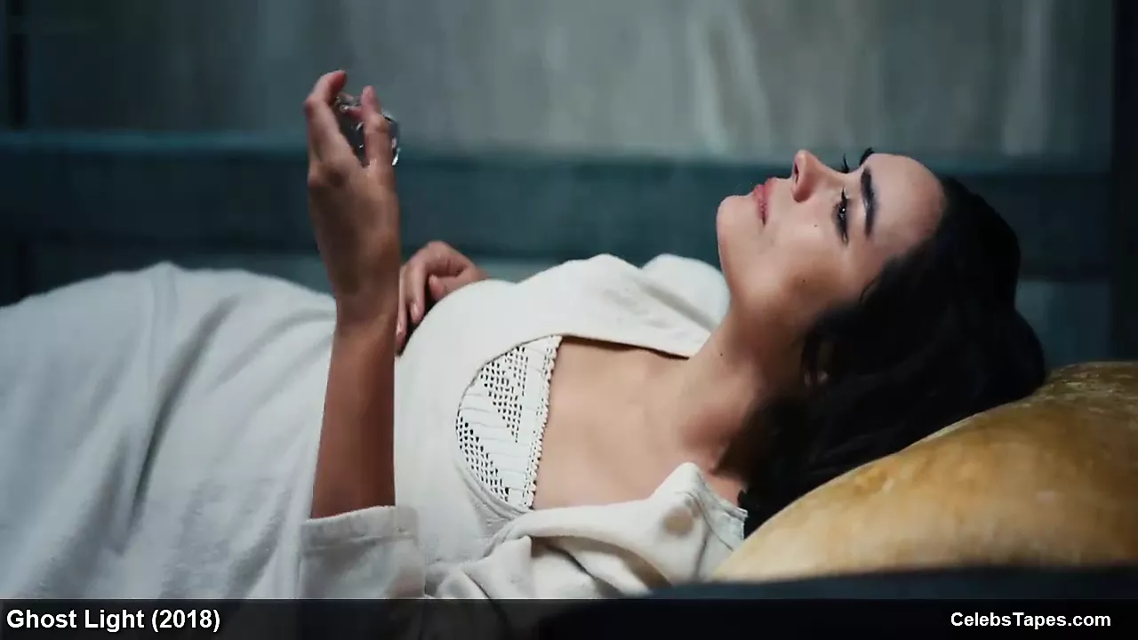 Danielle campbell nude