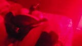 Bbw látex prostituta - usando minha máquina de foder aberta e fumando snapshot 3